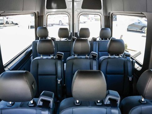 New 2025 Mercedes-Benz Sprinter 2500 image 18