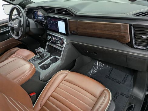 Used 2025 GMC Sierra 1500 Denali Ultimate image 29