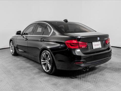 Used 2018 BMW 330i Sedan RWD image 6