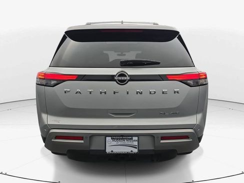 Used 2023 Nissan Pathfinder SL w/ SL Premium Package AWD/4WD image 9