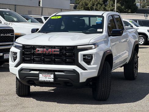 Used 2025 GMC Canyon Elevation AWD/4WD image 3