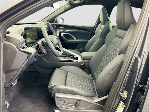 New 2025 Audi SQ5 Premium Plus image 18