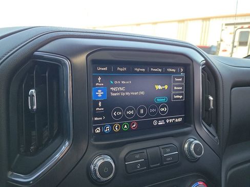 Used 2020 GMC Sierra 1500 AT4 w/ AT4 Premium Package image 21