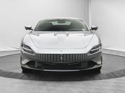 Certified 2023 Ferrari Roma image 3