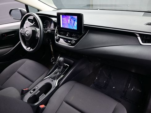 Used 2024 Toyota Corolla LE FWD image 14