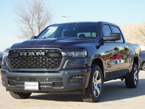 New 2026 RAM 1500 Express RWD image 3