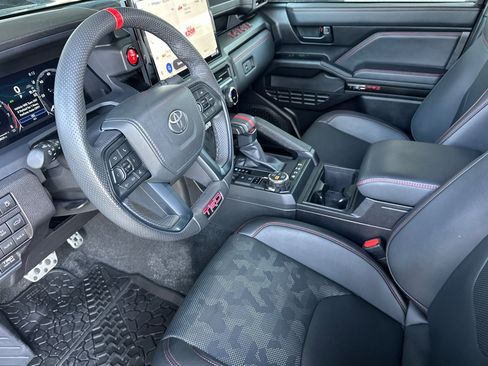 Certified 2025 Toyota Tacoma TRD Pro image 12