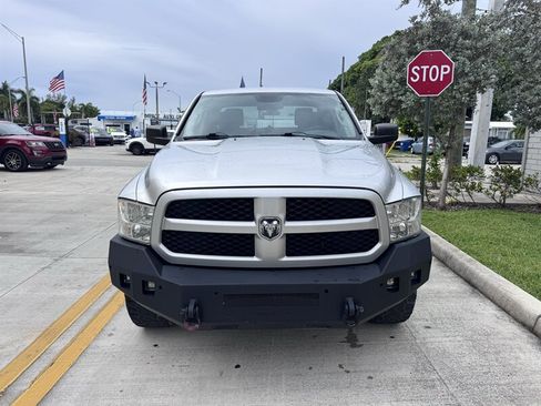 Used 2014 RAM 1500 Express AWD/4WD image 2