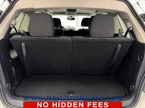 Used 2017 Dodge Journey SE w/ Popular Equipment Group image 16