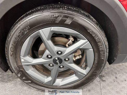 Used 2025 Kia K4 FWD image 21