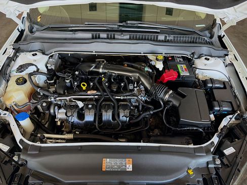 Used 2019 Ford Fusion Titanium AWD/4WD image 33