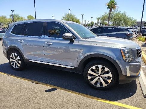 Used 2022 Kia Telluride EX w/ EX Premium Package AWD/4WD image 6