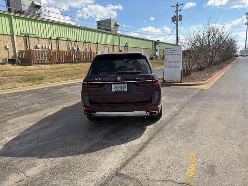 Used 2024 BMW X7 xDrive40i w/ Executive Package image 6