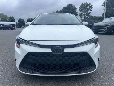 Used 2020 Toyota Corolla LE FWD image 8