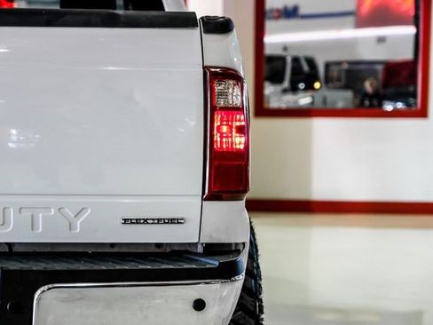 Used 2015 Ford F250 XLT w/ XLT Interior Package image 42