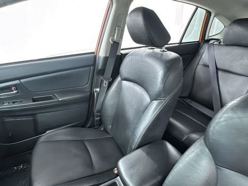 Used 2013 Subaru Crosstrek 2.0i Limited w/ Popular Pkg 1 image 11