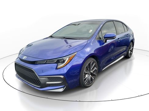 Used 2022 Toyota Corolla SE FWD image 3