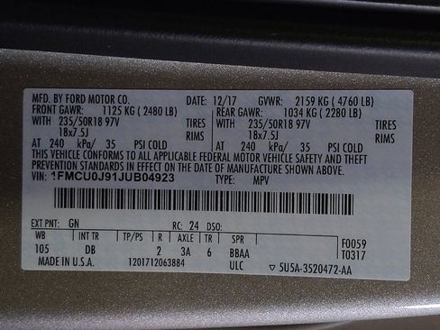 Used 2018 Ford Escape Titanium w/ Ford Safe & Smart Package FWD image 33