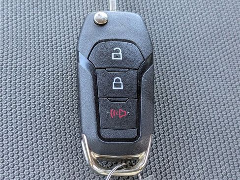 Certified 2020 Ford F150 XLT image 25