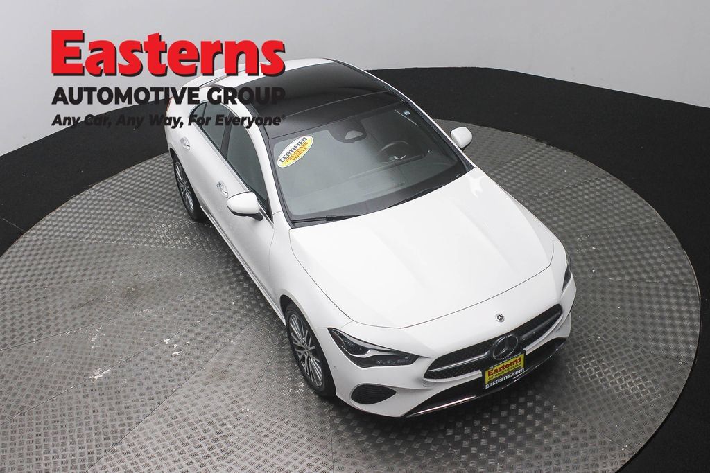 Used 2025 Mercedes-Benz CLA 250 image 3
