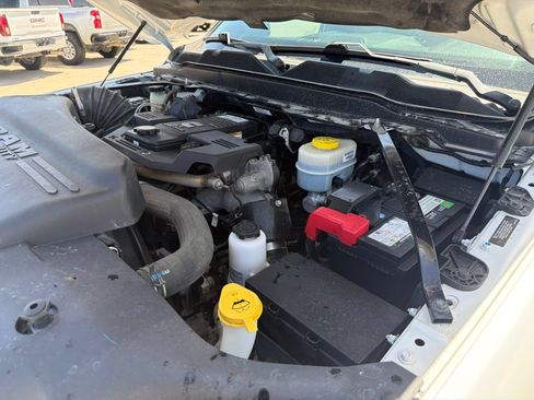 Used 2021 RAM 2500 Big Horn AWD/4WD image 32