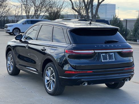 New 2025 Lincoln Corsair Grand Touring image 7