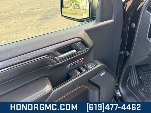 Used 2022 GMC Sierra 1500 AT4 image 18