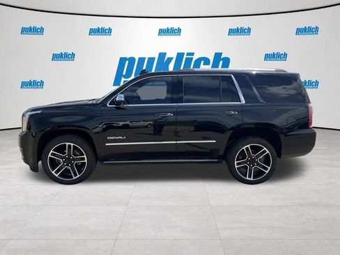 Used 2019 GMC Yukon Denali w/ Denali Ultimate Black Edition AWD/4WD image 8