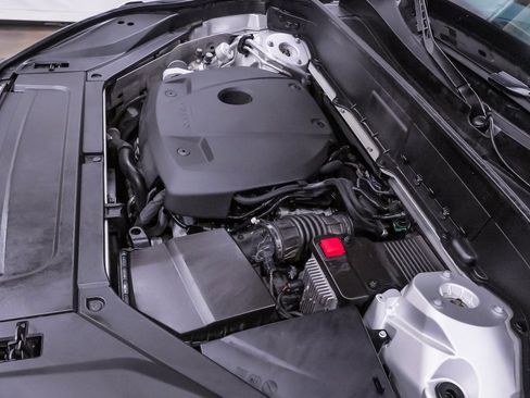 Used 2021 Volvo XC90 T6 Momentum w/ Advanced Package image 27