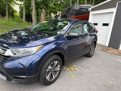 Used 2019 Honda CR-V LX image 2