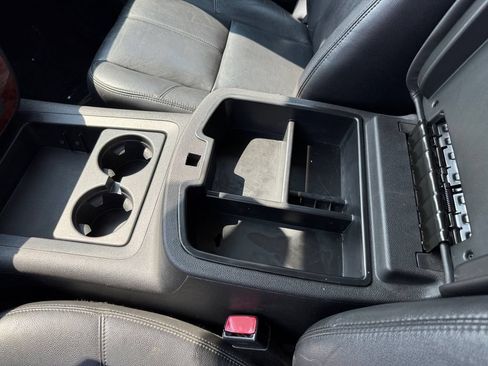 Used 2013 Chevrolet Tahoe LT AWD/4WD image 25