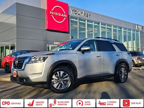 Certified 2024 Nissan Pathfinder SV w/ SV Premium Package image 1