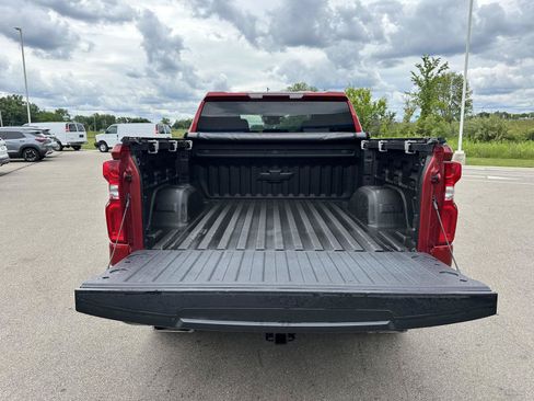 Used 2024 Chevrolet Silverado 1500 LT Trail Boss w/ Protection Package AWD/4WD image 5