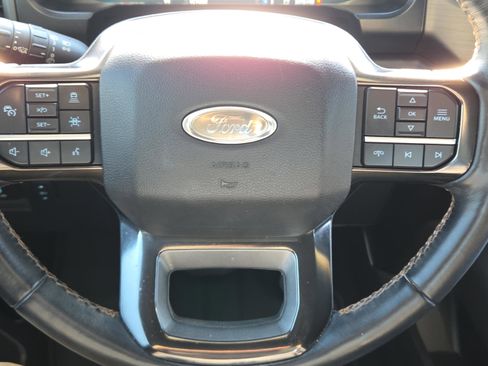 Used 2023 Ford Expedition Platinum image 29