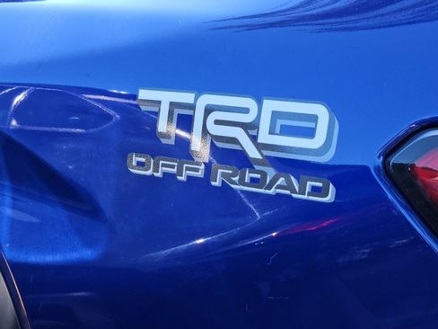 Certified 2024 Toyota Tacoma TRD Off-Road AWD/4WD image 24