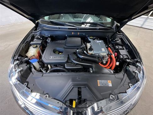 Used 2014 Lincoln MKZ Hybrid FWD image 33