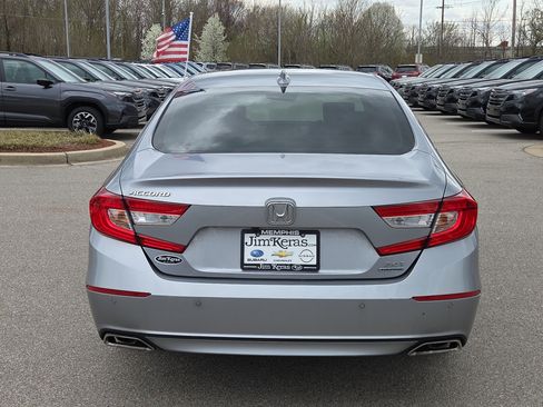 Used 2020 Honda Accord Touring image 4