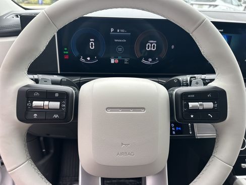 New 2026 Hyundai Santa Fe SE FWD image 18