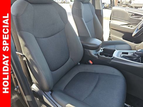 Used 2024 Toyota RAV4 LE image 10