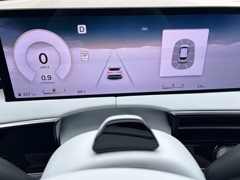 New 2027 Genesis GV70 2.5T Advanced AWD/4WD image 37