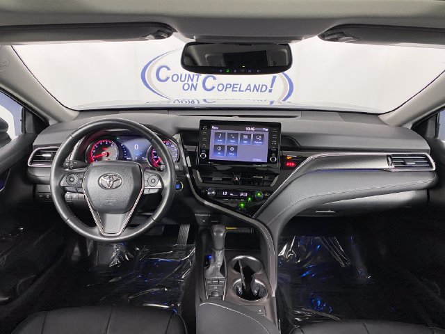 Used 2021 Toyota Camry XSE AWD/4WD image 15