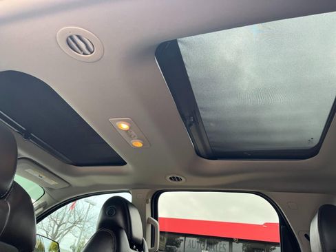 Used 2015 GMC Acadia Denali image 27