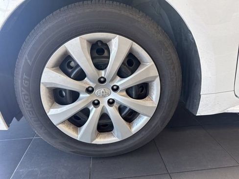 Used 2026 Toyota Corolla LE FWD image 9