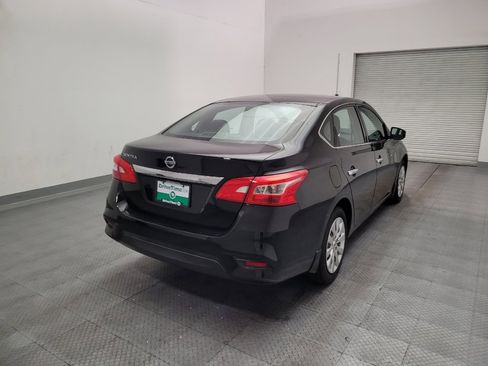 Used 2016 Nissan Sentra S FWD image 9