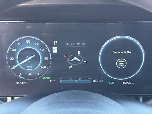Certified 2024 Hyundai Elantra Blue FWD image 25