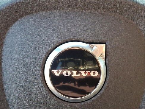 New 2026 Volvo XC90 T8 Plus image 12