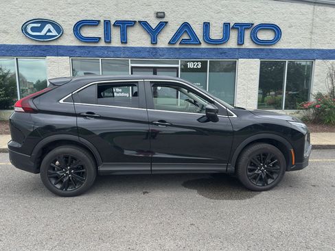 Used 2024 Mitsubishi Eclipse Cross LE AWD/4WD image 3