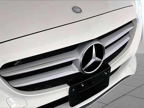 Certified 2017 Mercedes-Benz C 300 4MATIC Sedan image 29