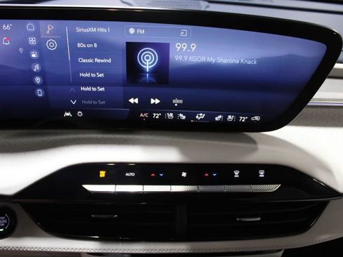 Used 2025 Buick Enclave Avenir w/ Super Cruise Package AWD/4WD image 48