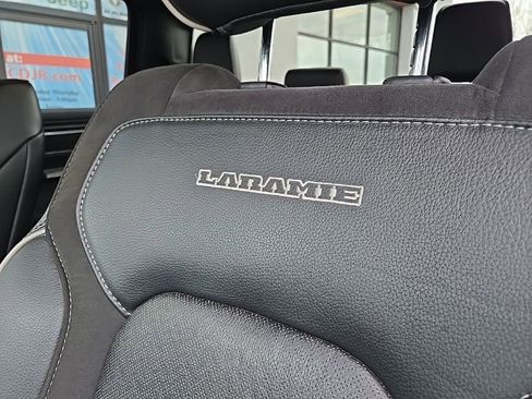 Used 2023 RAM 1500 Laramie AWD/4WD image 40